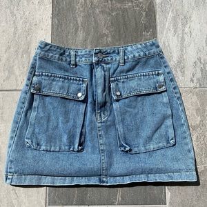 denim skirt <3